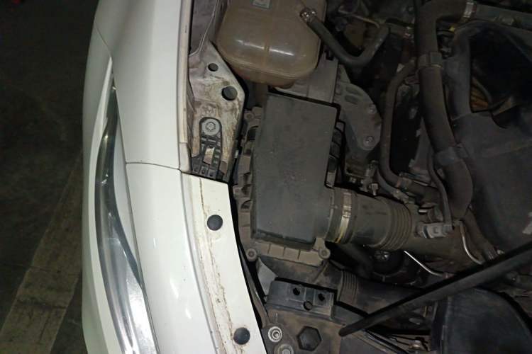 Used Fiat Ottimo 2014 1.4T Automatic Fashion Edition Engine Bay Right