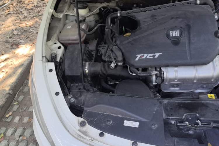 Used Fiat Ottimo 2014 1.4T Automatic Comfort Edition Engine Bay Right