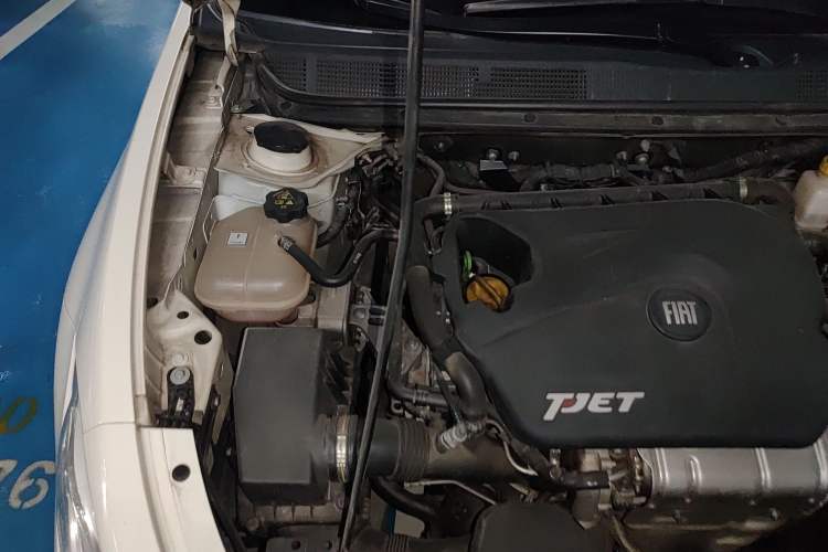 Used Fiat Ottimo 2014 1.4T Automatic Sport Edition Engine Bay Right