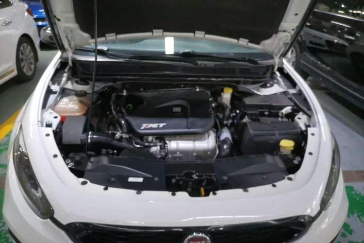Used Fiat Ottimo 2014 1.4T Automatic Sport Edition Engine Bay
