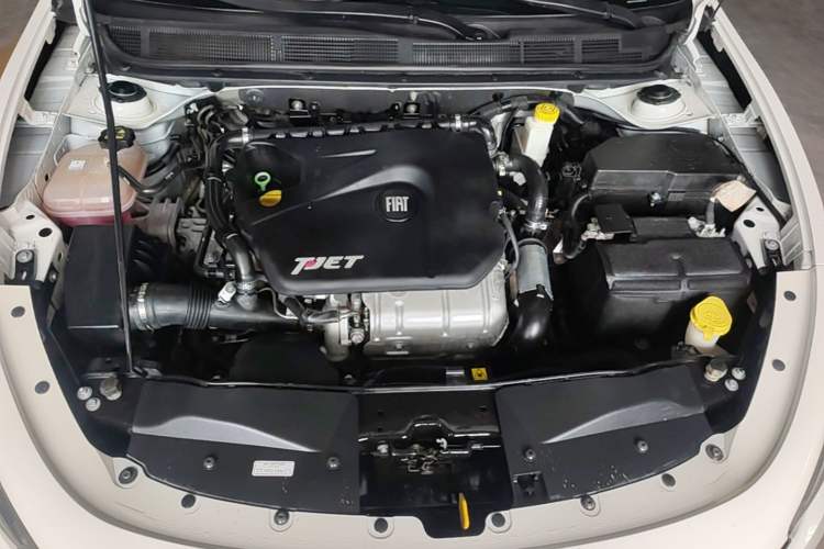 Used Fiat Ottimo 2014 1.4T Automatic Luxury Edition Engine Bay