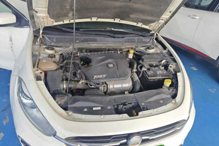 Used Fiat Ottimo 2014 1.4T Automatic Luxury Edition Engine Bay