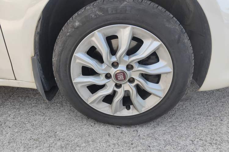 Used Fiat Ottimo 2014 1.4T Manual Fashion Edition Exterior 7