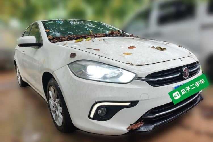 Used Fiat Ottimo 2014 1.4T Automatic Comfort Edition Front Right 45 Deg