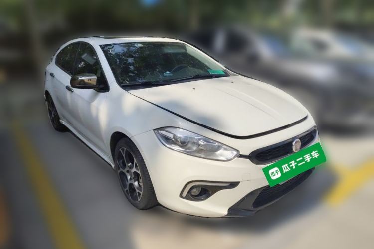 Used Fiat Ottimo 2014 1.4T Automatic Sport Edition Front Right 45 Deg