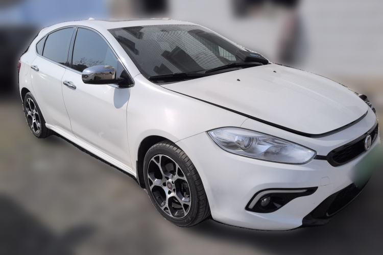 Used Fiat Ottimo 2014 1.4T Automatic Sport Edition Front Right 45 Deg