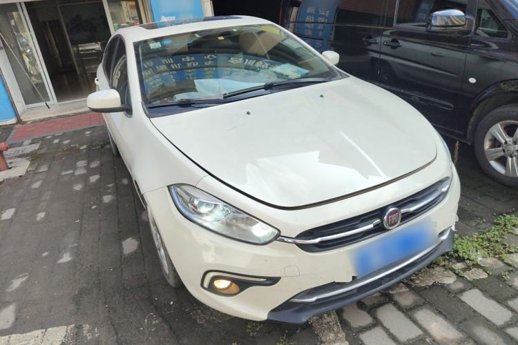 Used Fiat Ottimo 2014 1.4T Automatic Comfort Edition Front Right 45 Deg