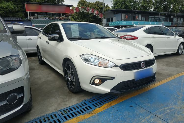 Used Fiat Ottimo 2014 1.4T Automatic Sport Edition Front Right 45 Deg