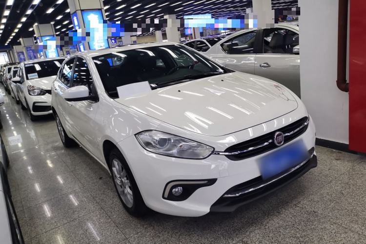 Used Fiat Ottimo 2014 1.4T Automatic Comfort Edition Front Right 45 Deg