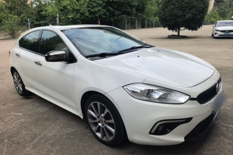 Used Fiat Ottimo 2014 1.4T Automatic Sport Edition Front Right 45 Deg