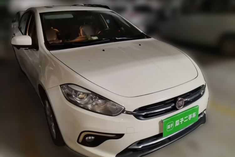 Used Fiat Ottimo 2014 1.4T Automatic Comfort Edition Front Right 45 Deg