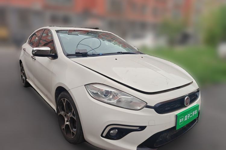 Used Fiat Ottimo 2014 1.4T Automatic Sport Edition Front Right 45 Deg