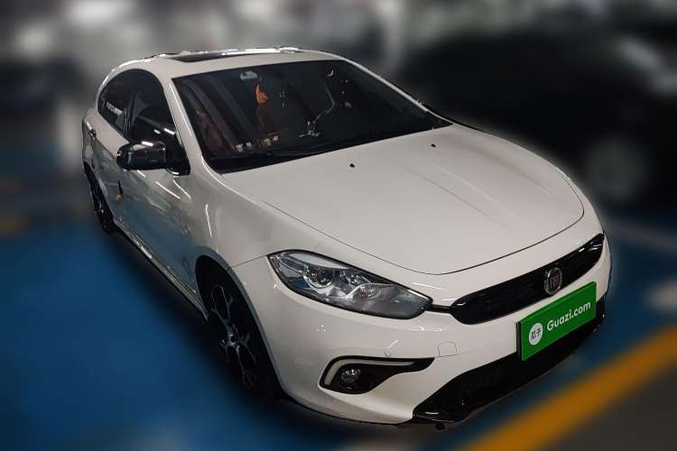 Used Fiat Ottimo 2014 1.4T Automatic Sport Edition Front Right 45 Deg