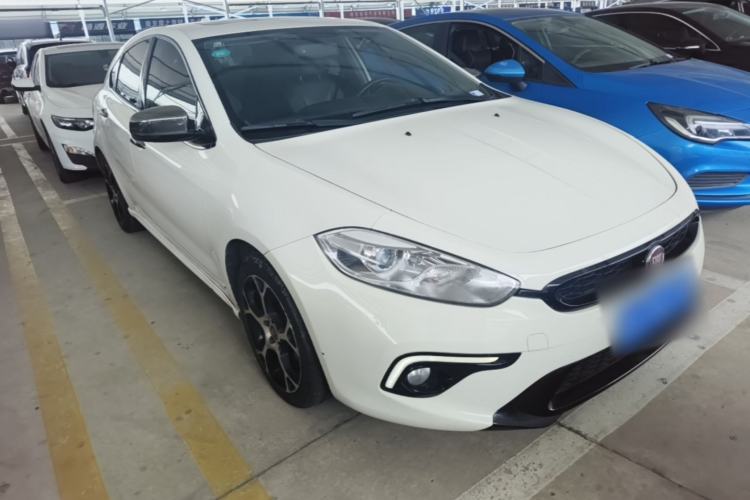 Used Fiat Ottimo 2014 1.4T Automatic Sport Edition Front Right 45 Deg