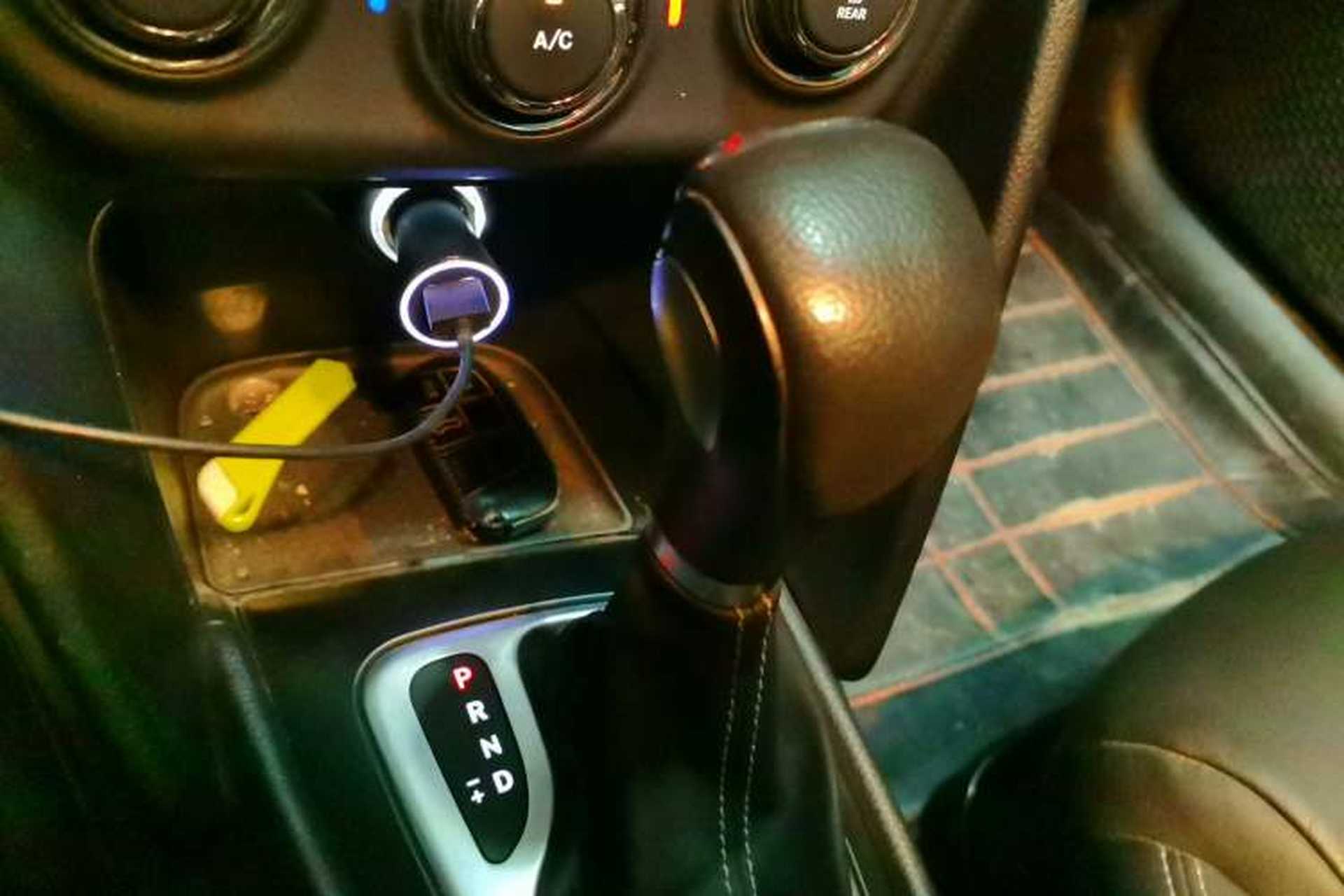 Used Fiat Ottimo 2014 1.4T Automatic Comfort Edition Gear Lever