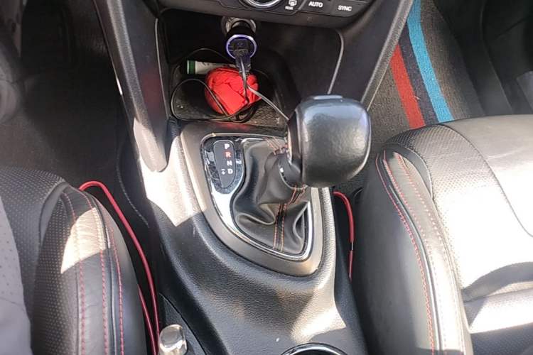 Used Fiat Ottimo 2014 1.4T Automatic Sport Edition Gear Lever