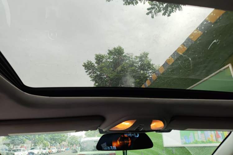 Used Fiat Ottimo 2014 1.4T Automatic Comfort Edition Headliner