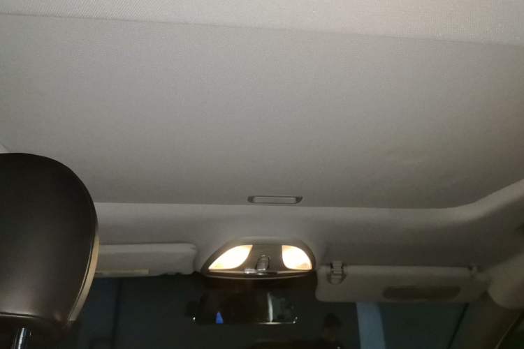 Used Fiat Ottimo 2014 1.4T Automatic Comfort Edition Headliner