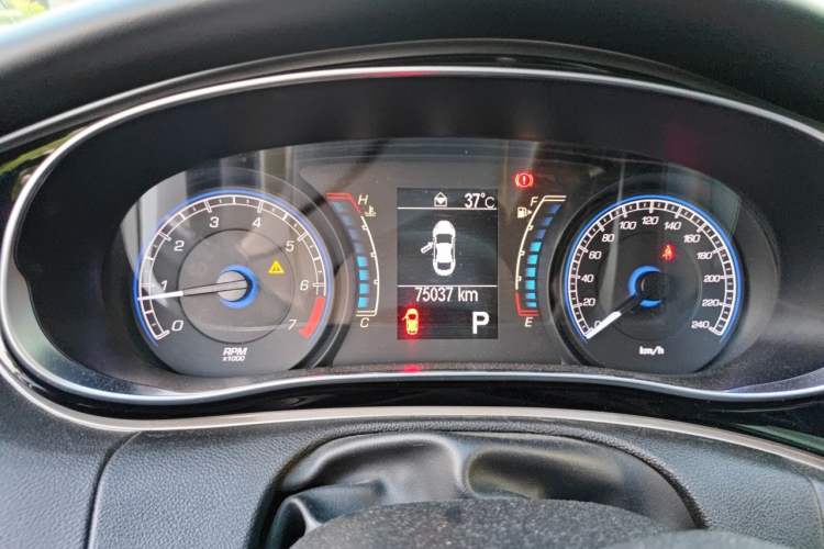 Used Fiat Ottimo 2014 1.4T Automatic Comfort Edition Instrument Cluster