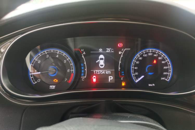 Used Fiat Ottimo 2014 1.4T Automatic Comfort Edition Instrument Cluster
