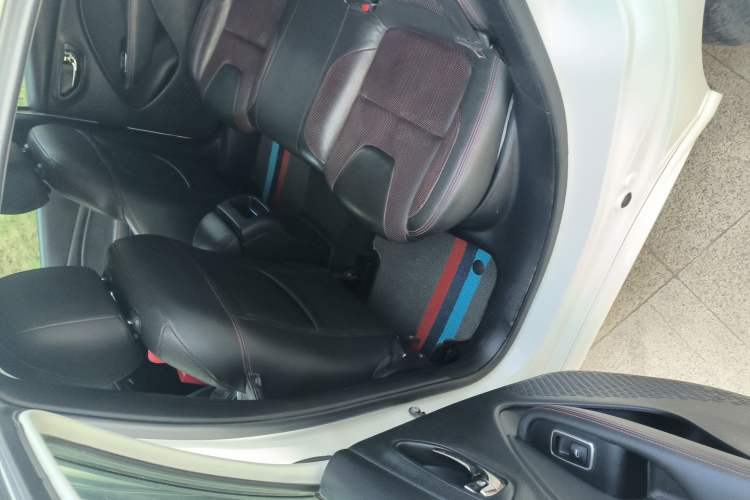 Used Fiat Ottimo 2014 1.4T Automatic Sport Edition Interior 2