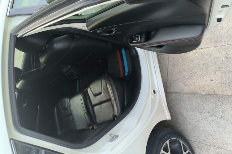 Used Fiat Ottimo 2014 1.4T Automatic Sport Edition Interior 3