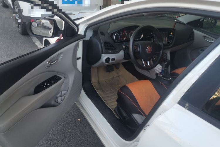 Used Fiat Ottimo 2014 1.4T Automatic Fashion Edition Interior 3