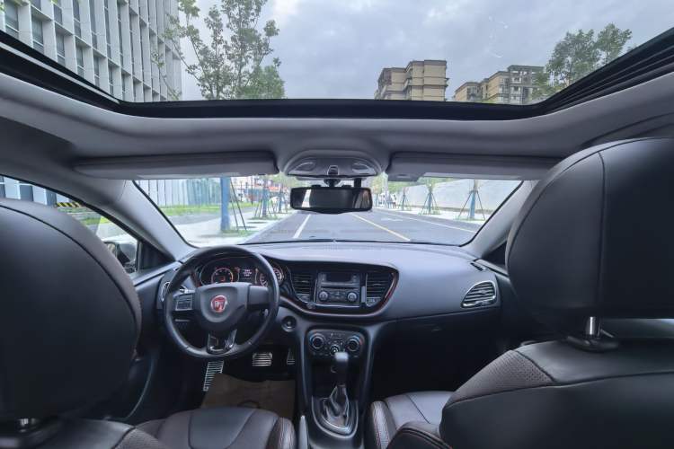 Used Fiat Ottimo 2014 1.4T Automatic Sport Edition Interior 4