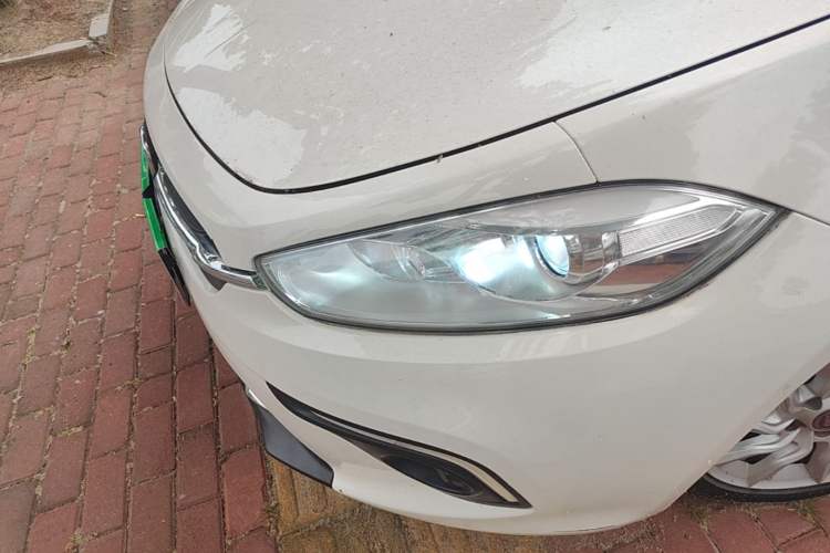 Used Fiat Ottimo 2014 1.4T Automatic Fashion Edition Left Front Headlight
