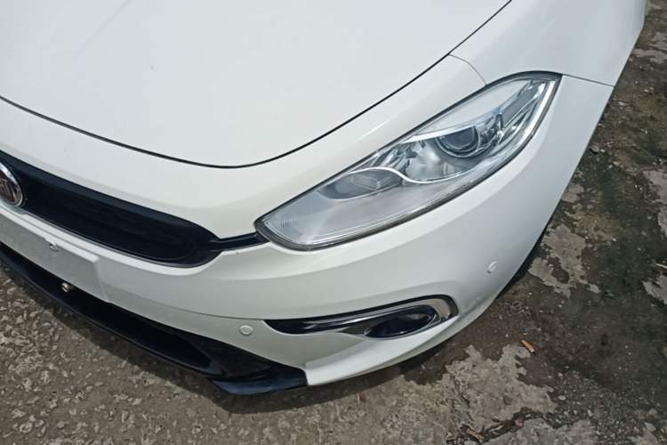 Used Fiat Ottimo 2014 1.4T Automatic Sport Edition Left Front Headlight