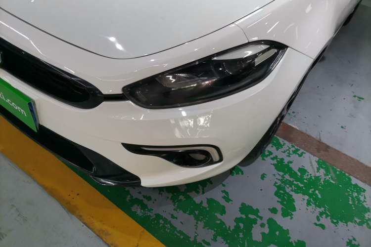 Used Fiat Ottimo 2014 1.4T Automatic Sport Edition Left Front Headlight