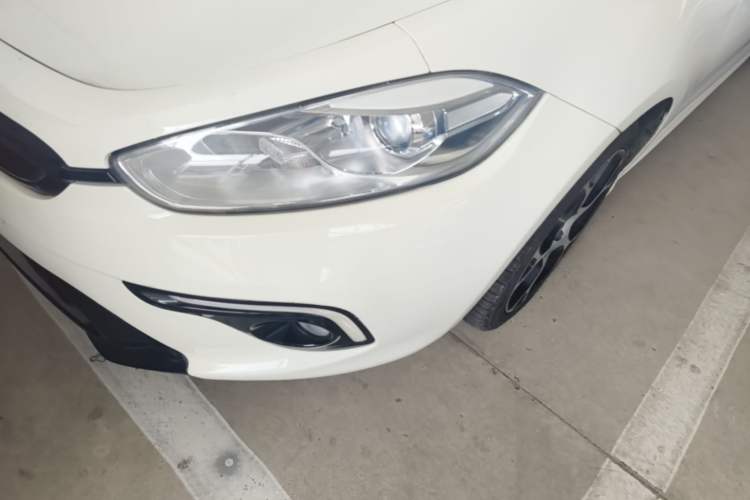 Used Fiat Ottimo 2014 1.4T Automatic Sport Edition Left Front Headlight