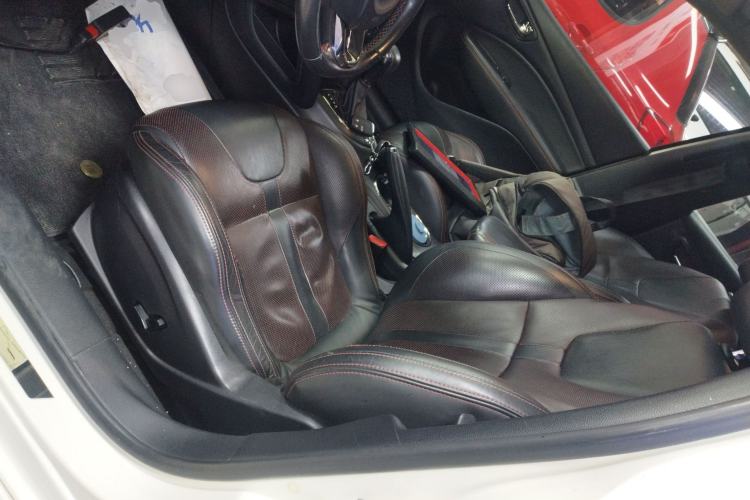 Used Fiat Ottimo 2014 1.4T Automatic Sport Edition Left Front Seat