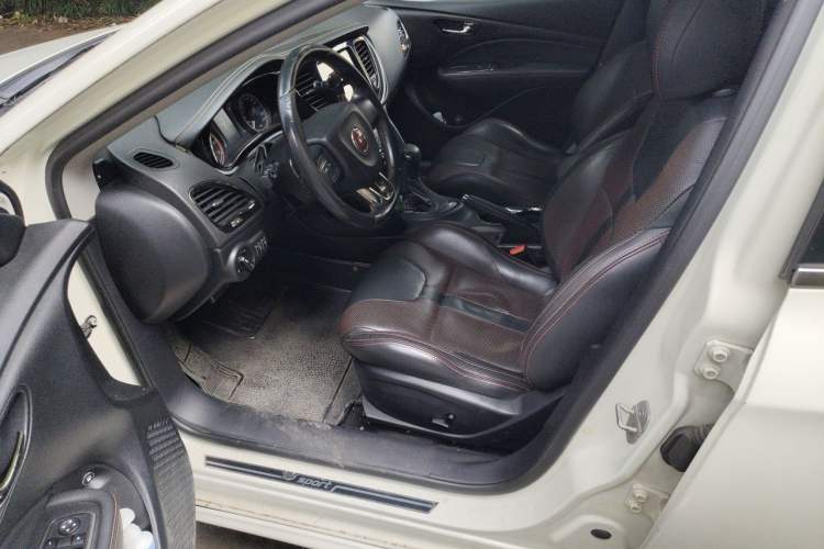 Used Fiat Ottimo 2014 1.4T Automatic Sport Edition Left Front Seat
