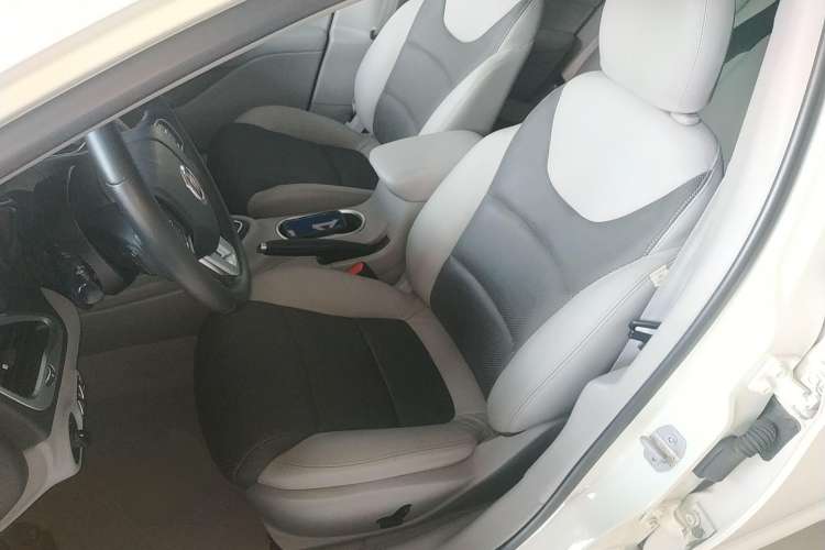 Used Fiat Ottimo 2014 1.4T Automatic Luxury Edition Left Front Seat