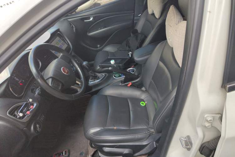 Used Fiat Ottimo 2014 1.4T Automatic Comfort Edition Left Front Seat