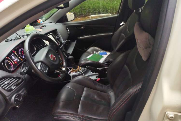 Used Fiat Ottimo 2014 1.4T Automatic Sport Edition Left Front Seat