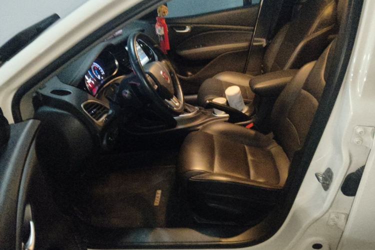 Used Fiat Ottimo 2014 1.4T Automatic Comfort Edition Left Front Seat