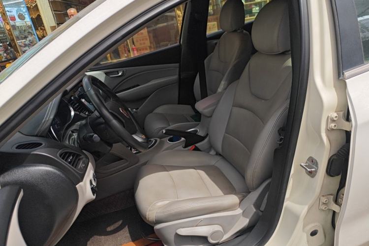 Used Fiat Ottimo 2014 1.4T Automatic Comfort Edition Left Front Seat