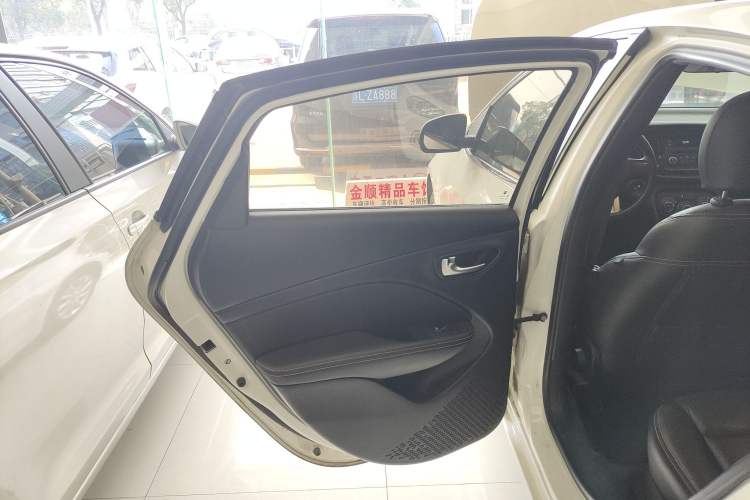 Used Fiat Ottimo 2014 1.4T Automatic Comfort Edition Left Rear Door Interior