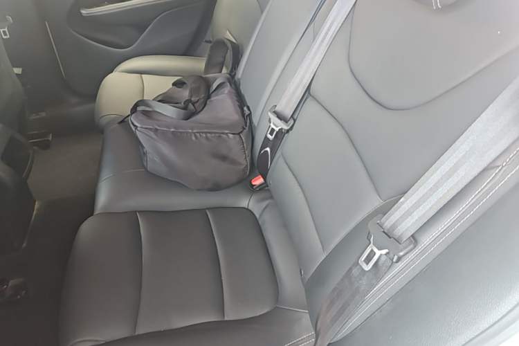 Used Fiat Ottimo 2014 1.4T Automatic Comfort Edition Left Rear Seat