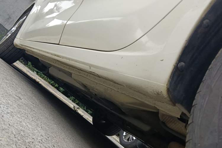 Used Fiat Ottimo 2014 1.4T Automatic Comfort Edition Left Side Sill