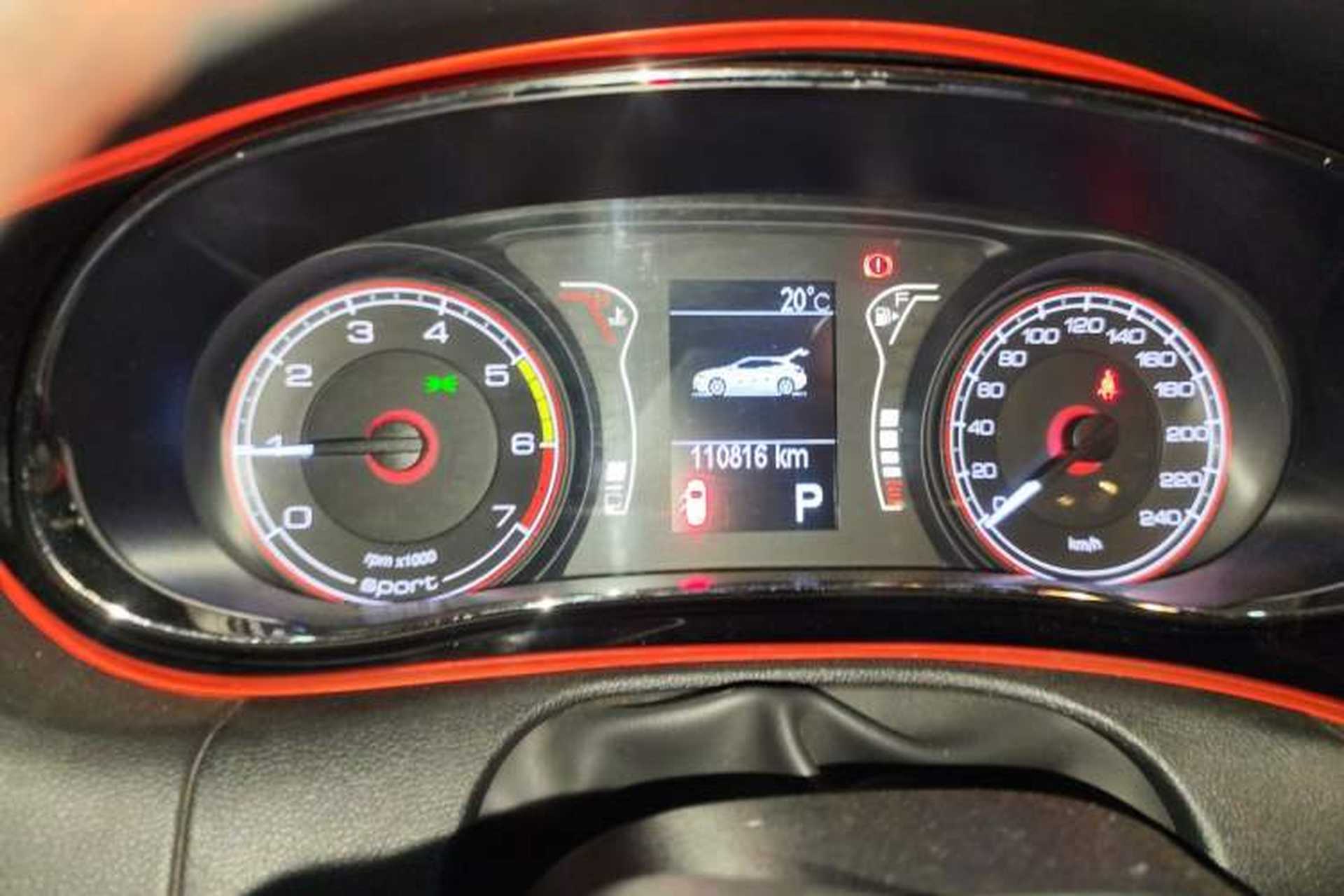 Used Fiat Ottimo 2014 1.4T Automatic Sport Edition Odometer Close Up