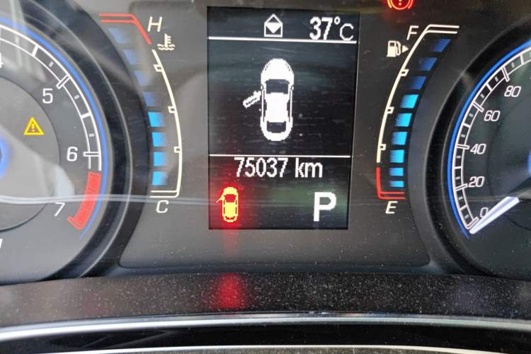 Used Fiat Ottimo 2014 1.4T Automatic Comfort Edition Odometer Close Up