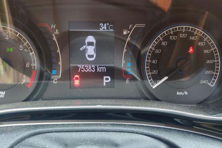 Used Fiat Ottimo 2014 1.4T Automatic Comfort Edition Odometer Close Up
