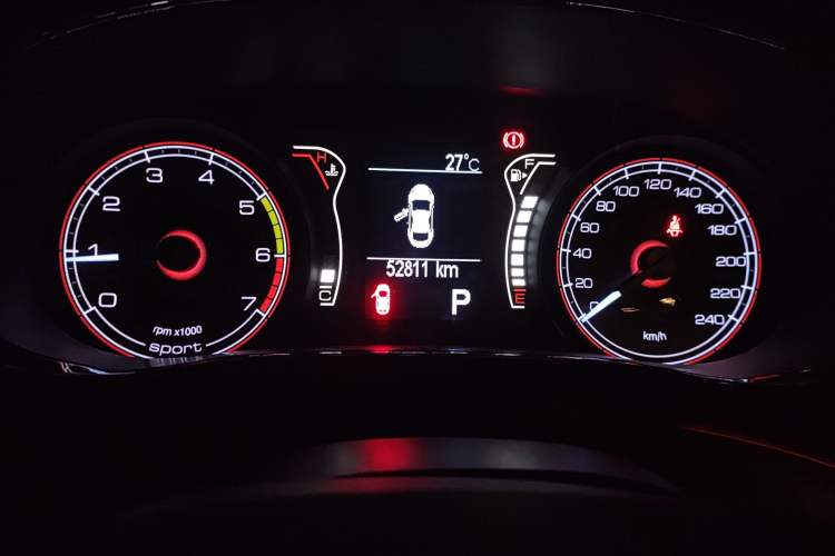 Used Fiat Ottimo 2014 1.4T Automatic Sport Edition Odometer Close Up