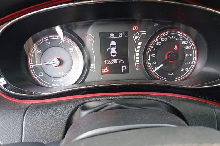 Used Fiat Ottimo 2014 1.4T Automatic Sport Edition Odometer Close Up