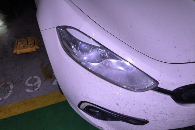 Used Fiat Ottimo 2014 1.4T Automatic Sport Edition Right Front Headlight