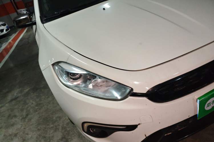 Used Fiat Ottimo 2014 1.4T Automatic Sport Edition Right Front Headlight