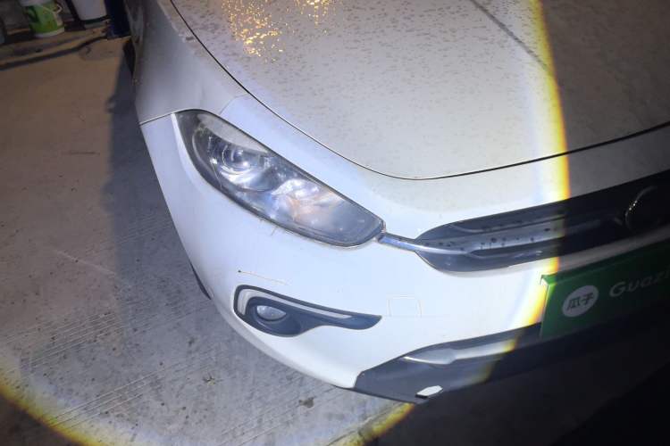 Used Fiat Ottimo 2014 1.4T Automatic Comfort Edition Right Front Headlight